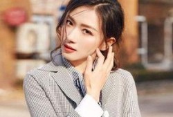 万茜自爆一年潜七次